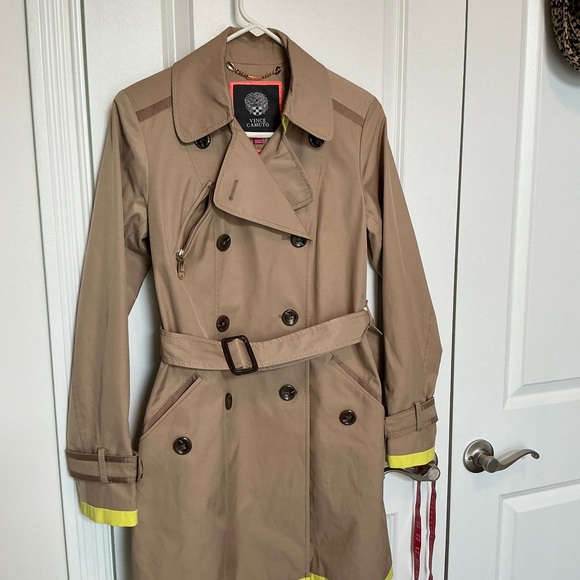 Vince Camuto Jackets & Blazers - Vince Camuto Tan Khaki Trench Coat with Yellow Trim